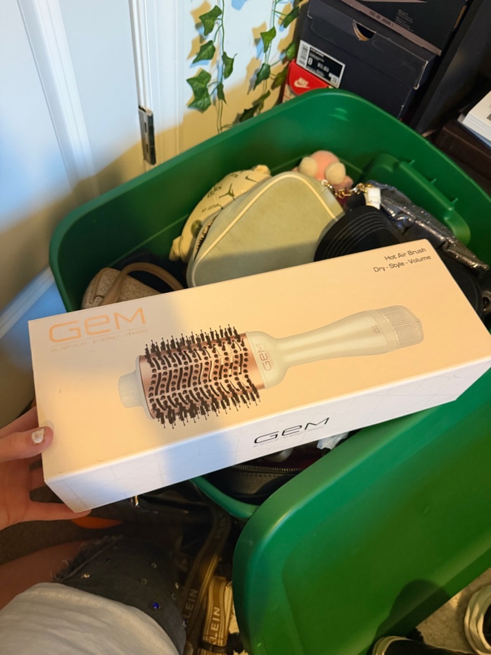 GEM Hot Air Round Brush - White